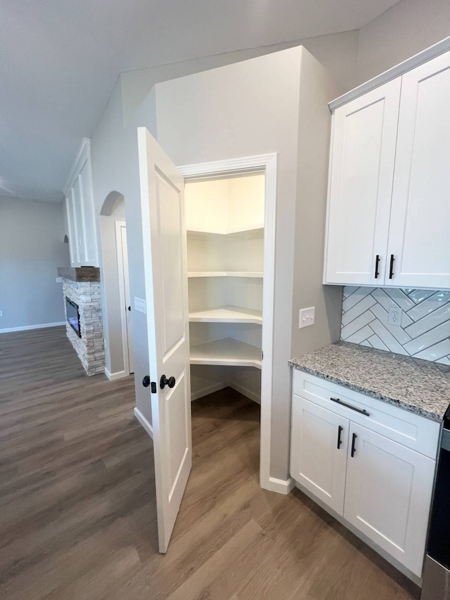 9868 Weeping Willow Dr, Manhattan, KS 66502 - photo 7