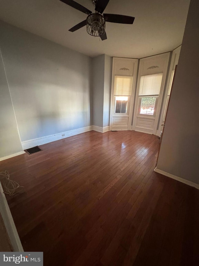 902 Swede St, Norristown, PA 19401 - photo 3