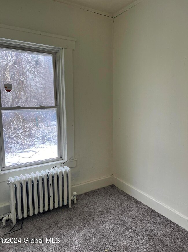 858 3rd St, Albany, NY 12206 - photo 6