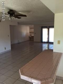 207 Livingroom