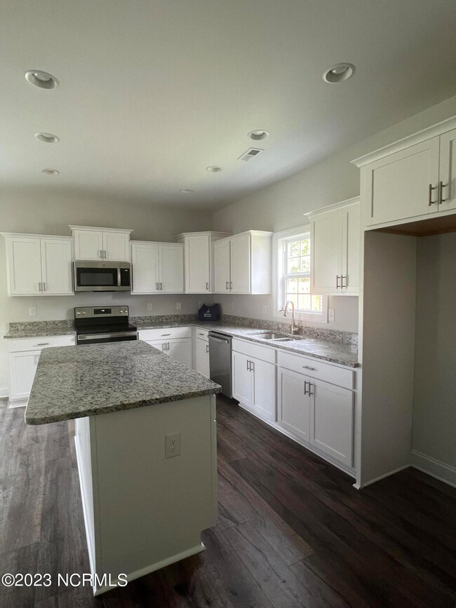 2007 Grouper, New Bern, NC 28562 - photo 7