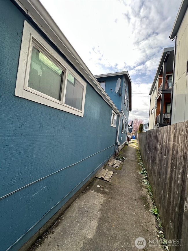 4745 Delridge Way SW, Seattle, WA 98106 - photo 4