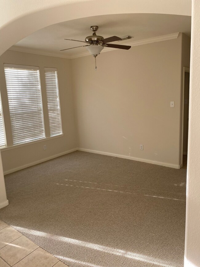 2107 Spur Canyon Ct, Richmond, TX 77469 - photo 3