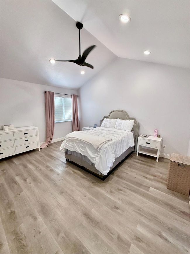 5455 N Marty Ave unit 115, Fresno, CA 93711 - photo 4