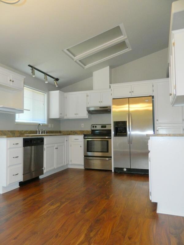 192 Independence Dr, Grants Pass, OR 97527 - photo 4