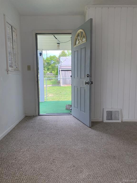 218 E Jackson Ave, Flint, MI 48505 - photo 3