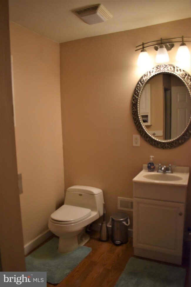 178 W Reliance Rd, Telford, PA 18969 - photo 7