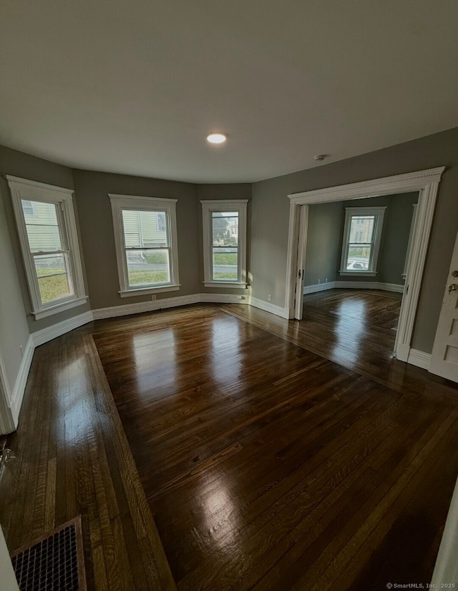 151 Fairview St, New Britain, CT 06051 - photo 5