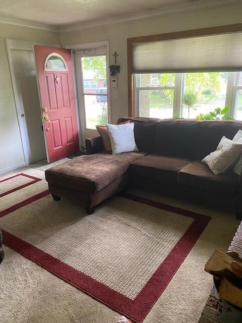 3312 Faycrest Rd, Columbus, OH 43232 - photo 4