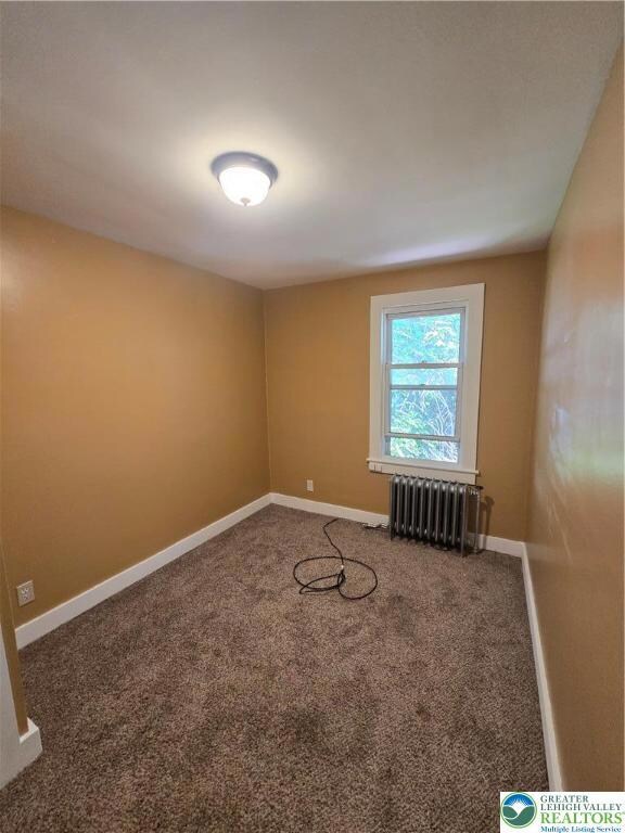219 E Main St unit 2, Pen Argyl, PA 18072 - photo 5