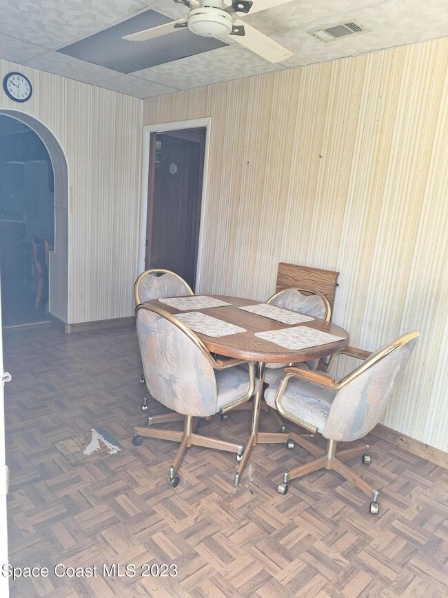 dining room