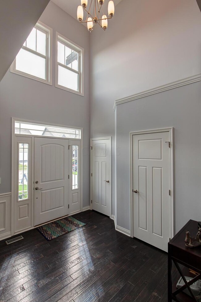 2 Story Foyer