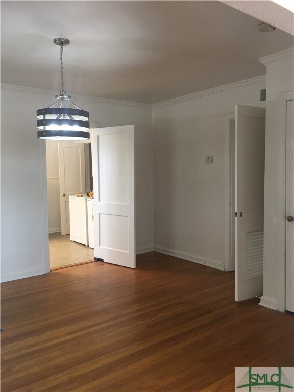 138 W 51st St, Savannah, GA 31405 - photo 7