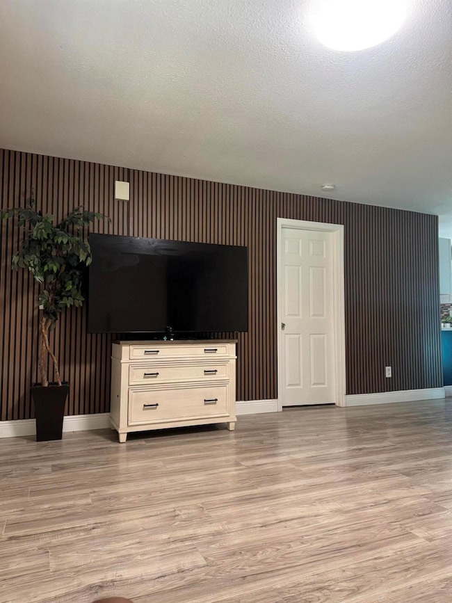 1604 SE Apache Ave, Stuart, FL 34994 - photo 5