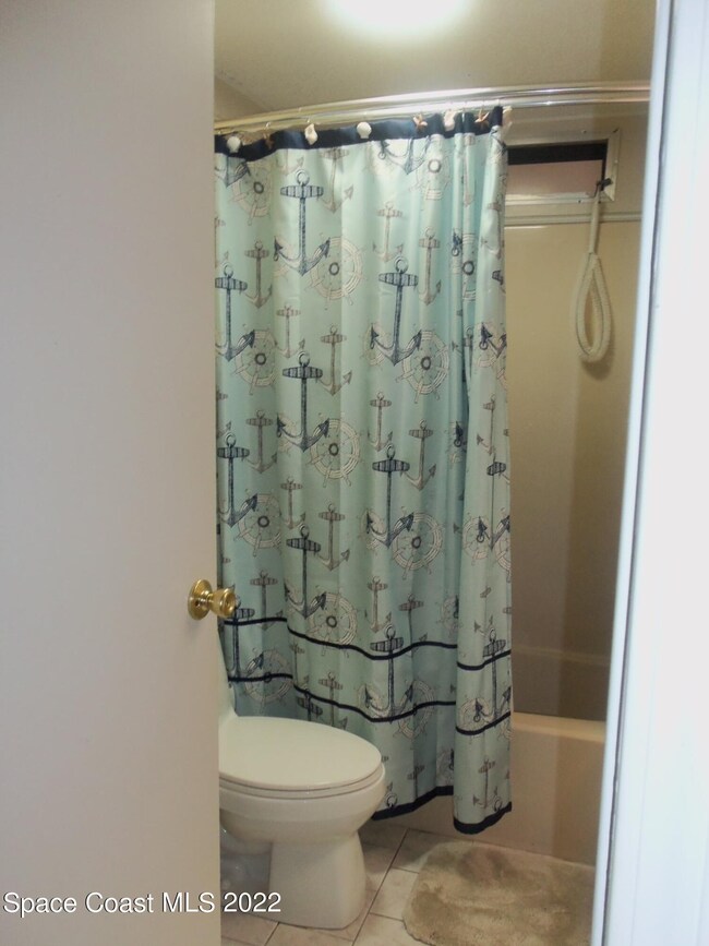 812 Hyacinth Cir, Sebastian, FL 32976 - photo 7