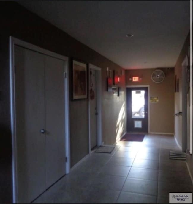 501 S 4th St unit B4, Harlingen, TX 78550 - photo 3