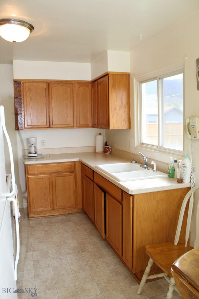 Kitchen 1