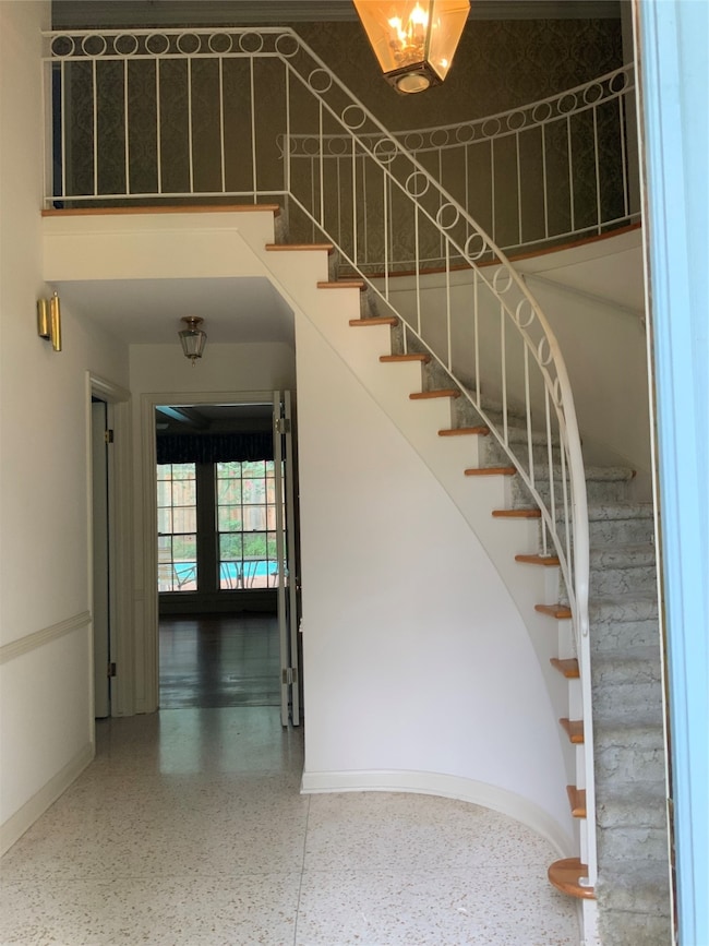 11926 Arbordale Ln, Houston, TX 77024 - photo 6