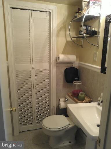 1823 Addison Rd S unit 1823, District Heights, MD 20747 - photo 2