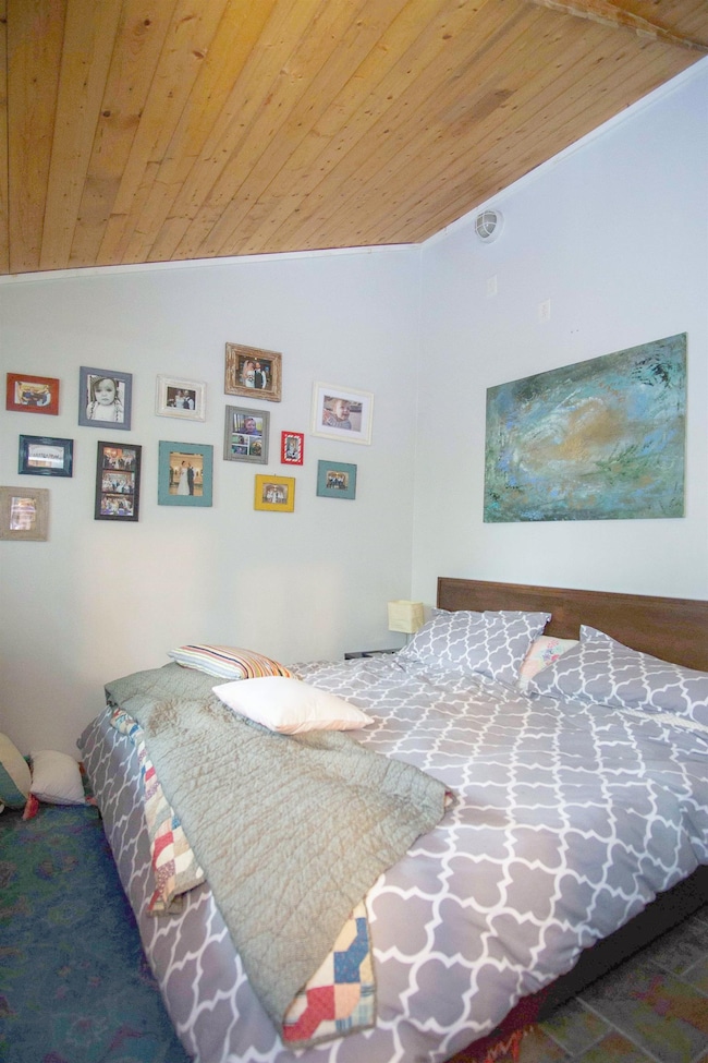 334 Paterson Plank Rd unit 1, Jersey City, NJ 07307 - photo 5