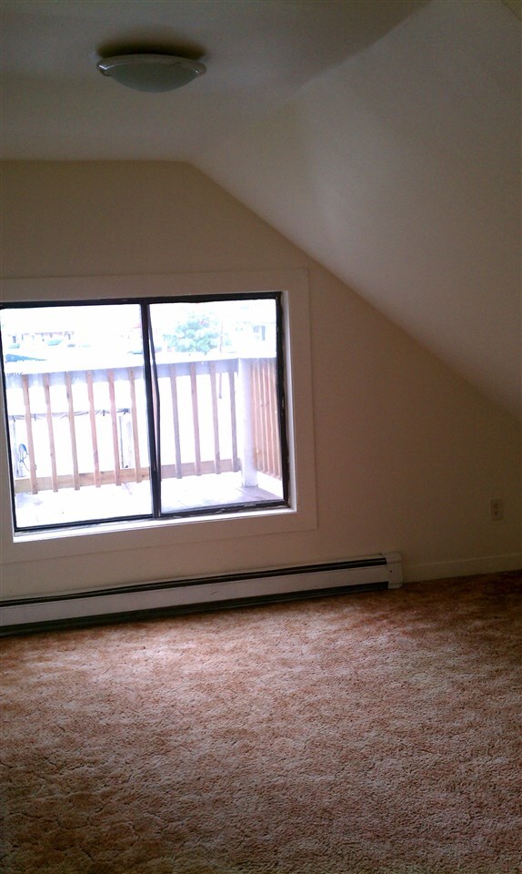 17 Pierce St, Dover, NH 03820 - photo 6