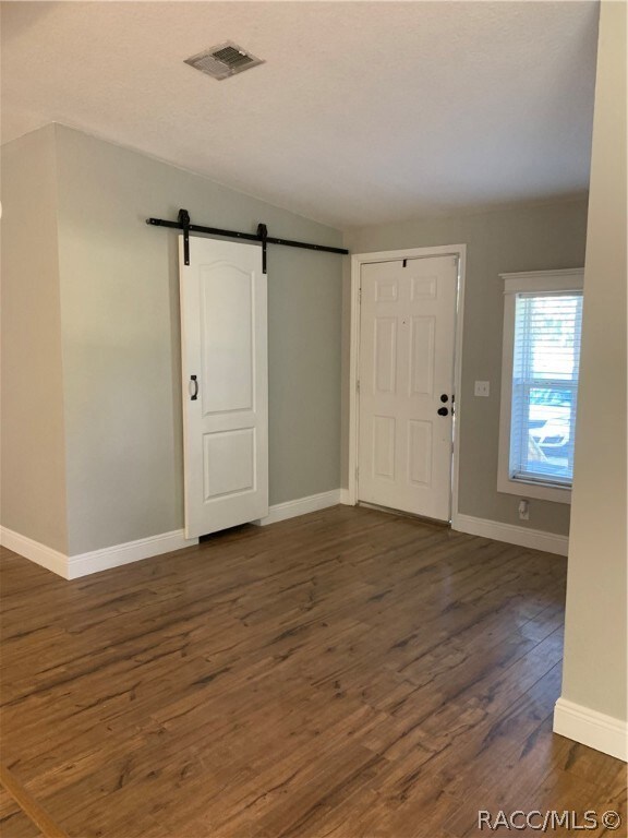 Foyer & Office space