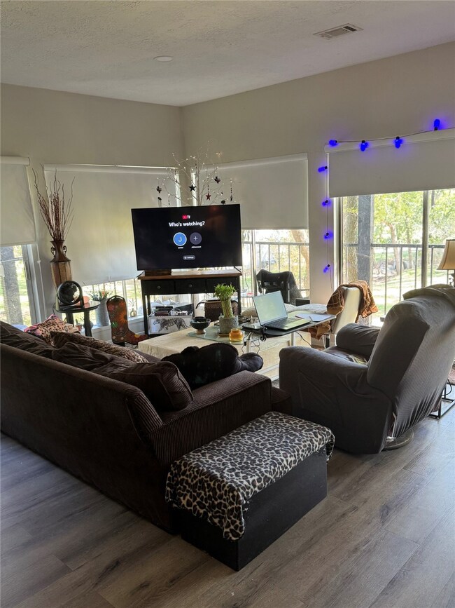 1425 April Villas, Montgomery, TX 77356 - photo 7