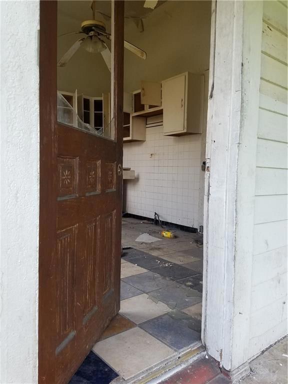 REAR DOOR INTO KITCHEN