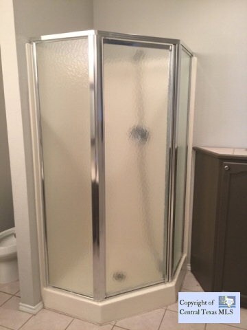 109 Elm Hill Ct, San Marcos, TX 78666 - photo 6