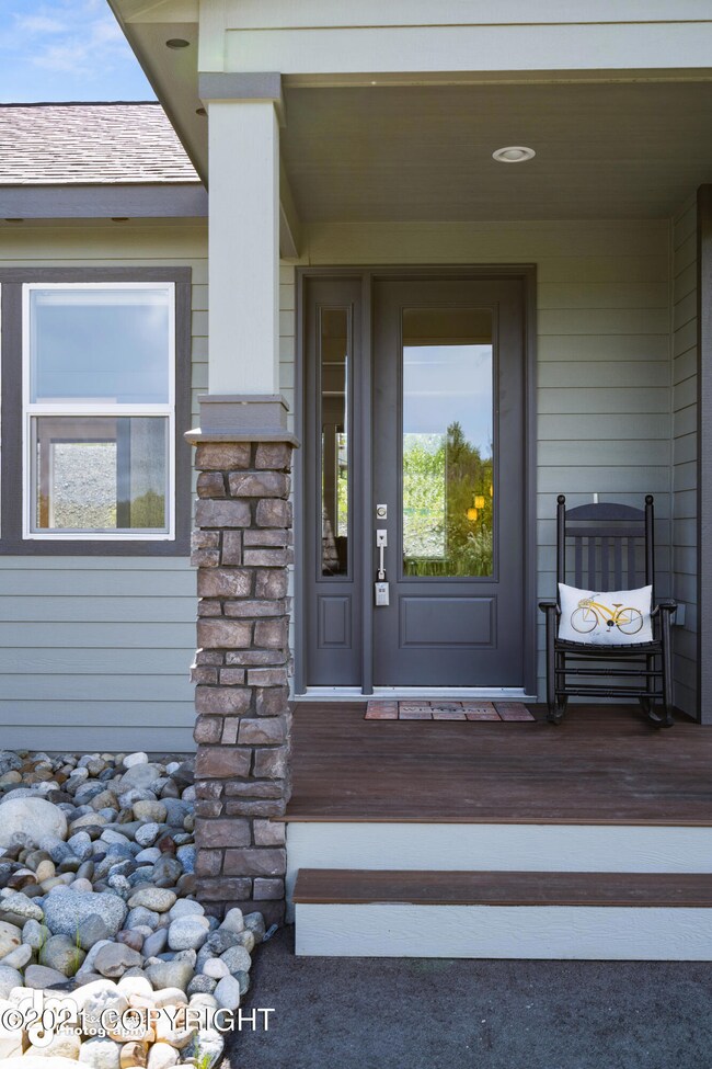 Exterior Front-ELK07401-FULL