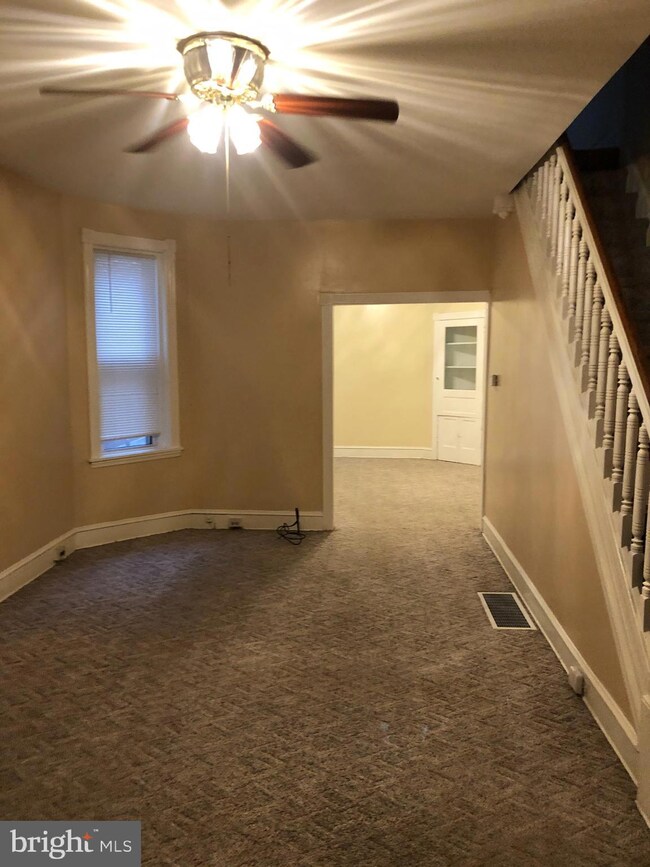 509 E 8th St, Wilmington, DE 19801 - photo 5