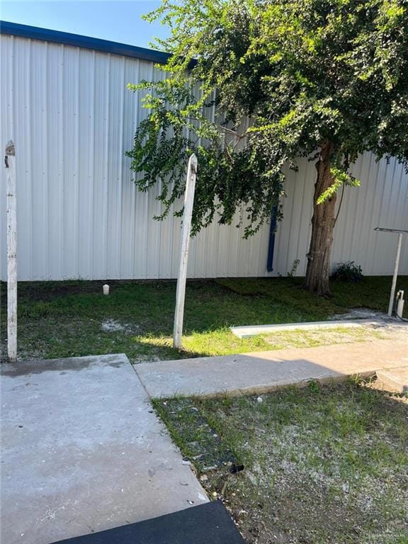 1019 Miller Ave, Mission, TX 78572 - photo 3