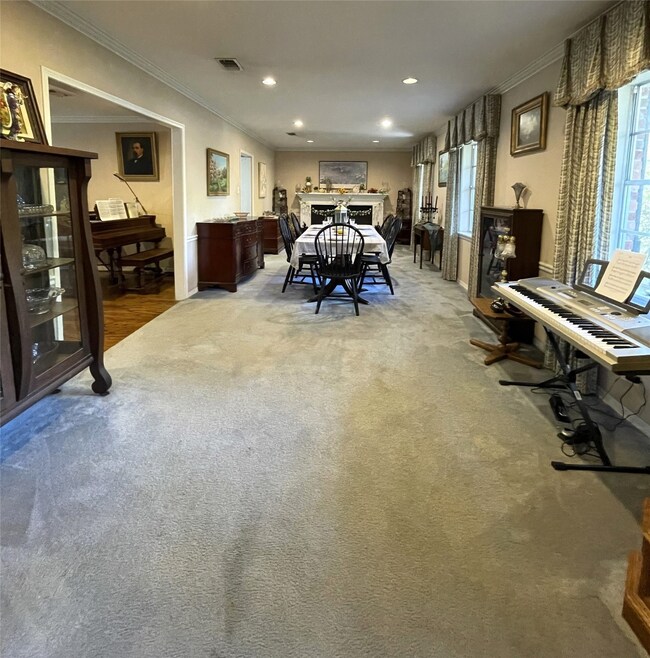 formal dining room