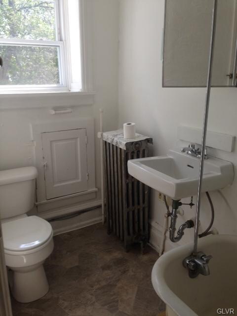 139 N 10th St, Allentown, PA 18102 - photo 6