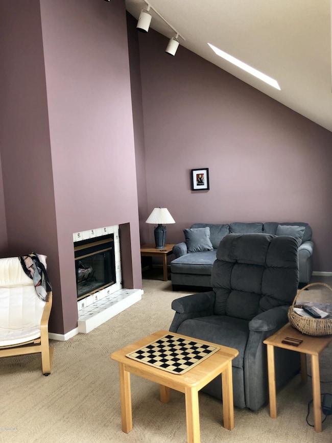 Family Room4
