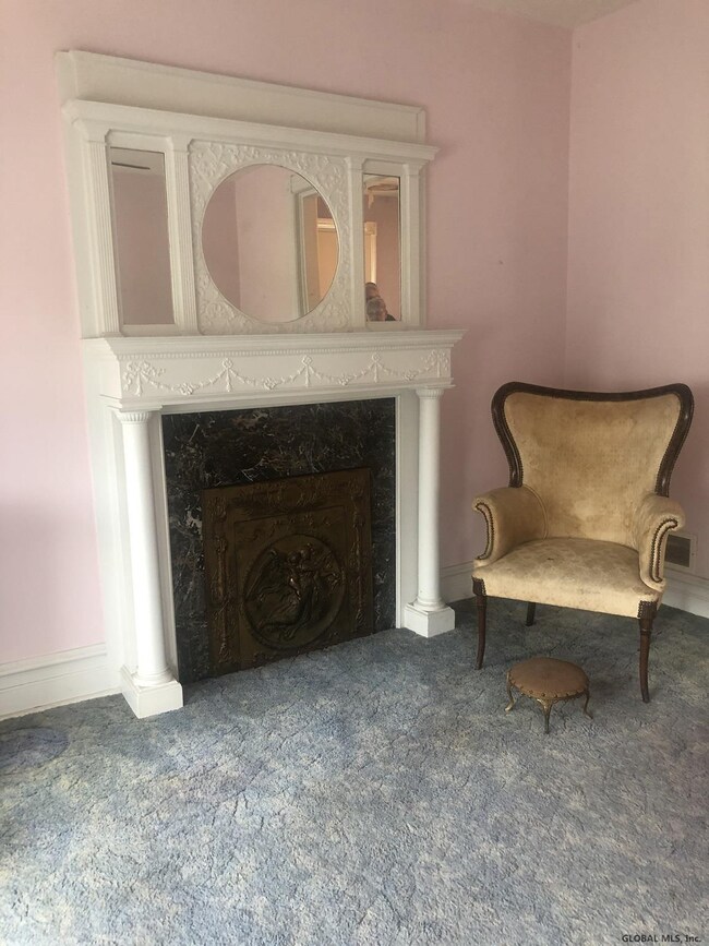 356 Georgetta Dix Plaza, Schenectady, NY 12307 - photo 6