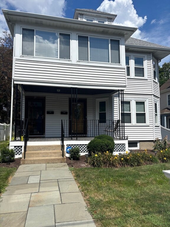 27 Broadway St unit 27, Newtonville, MA 02460 - photo 2