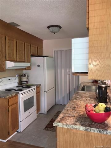 187 Family Tree Ln, Statesville, NC 28625 - photo 6