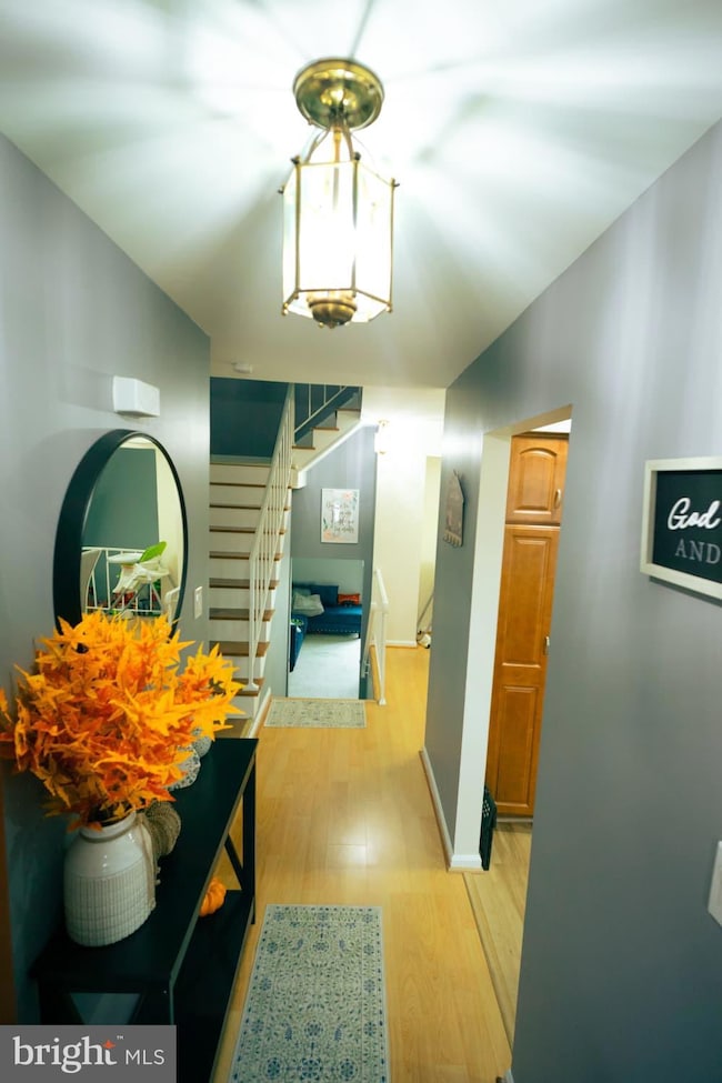 11 Briarstone Ln, Gaithersburg, MD 20877 - photo 2