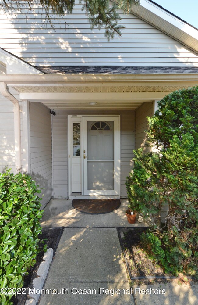 2380 Crisfield Cir, Toms River, NJ 08755 - photo 2