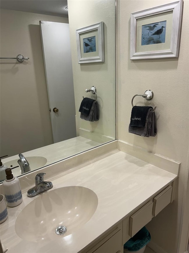 17710 Gulf Blvd unit 102, Redington Shores, FL 33708 - photo 7