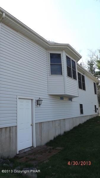 523 Blue Mountain Crossing, East Stroudsburg, PA 18301 - photo 6