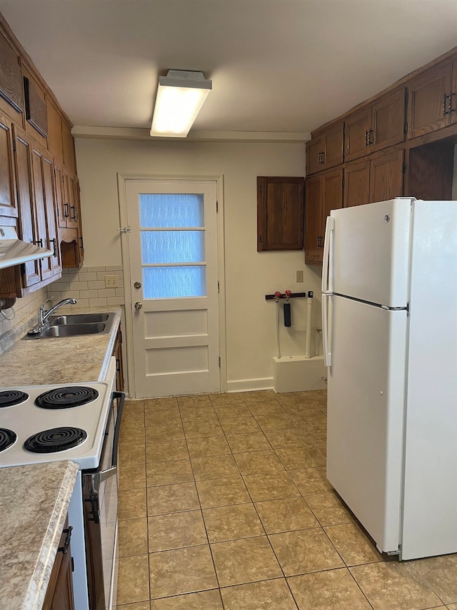 2603 Bateman St, Hastings, NE 68901 - photo 5