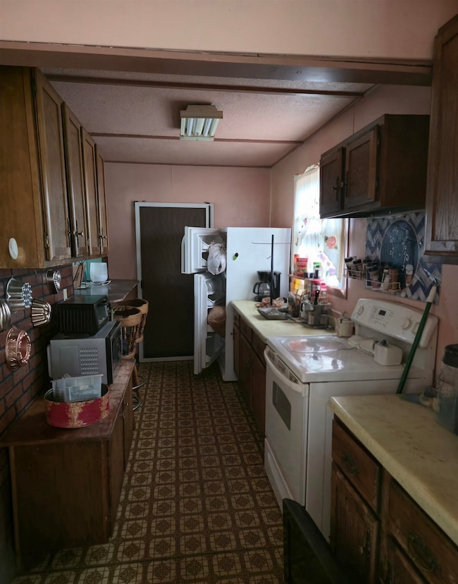 317 S 63rd Ave W, Duluth, MN 55807 - photo 5