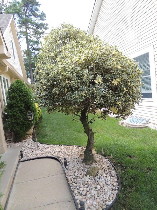 1601 Sweetbay Dr, Toms River, NJ 08755 - photo 3