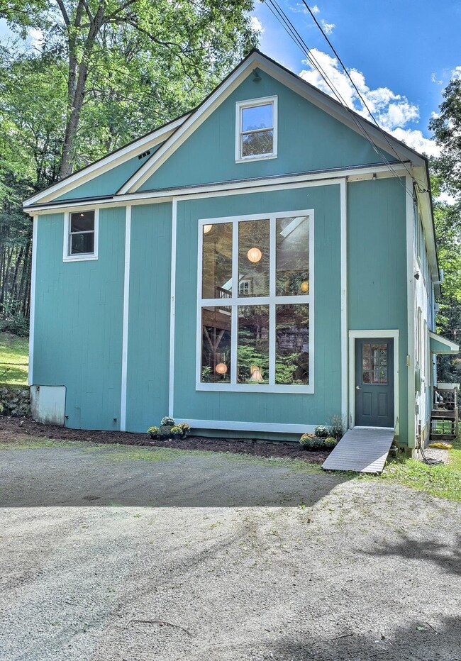 98 March Hill Rd, Walpole, NH 03608 - photo 3