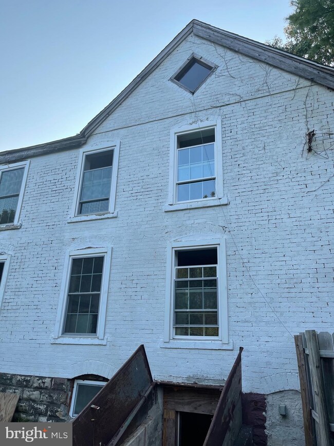 245 Strawberry Ave, Vineland, NJ 08360 - photo 2