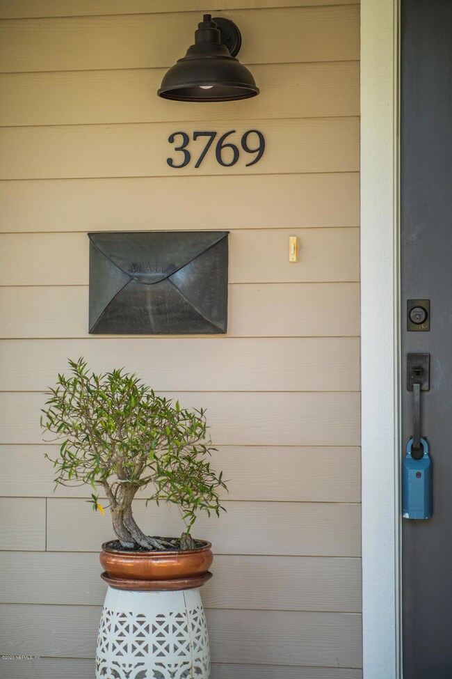 3769 Glencove Ave, Jacksonville, FL 32205 - photo 2