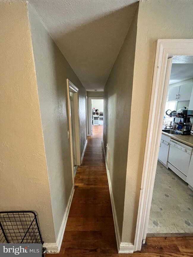 11 New St unit 1, Newark, DE 19711 - photo 5