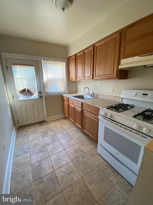 5715 Simmonds Ave unit 1, Baltimore, MD 21215 - photo 5